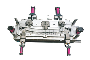 汽車內(nèi)飾件生產(chǎn)線—模具  汽車內(nèi)飾件生產(chǎn)線—模具